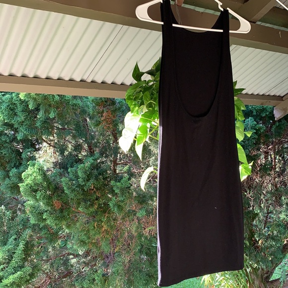 LBD 📸 - Picture 2 of 2